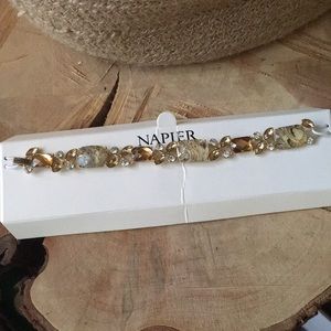Napier bracelet
